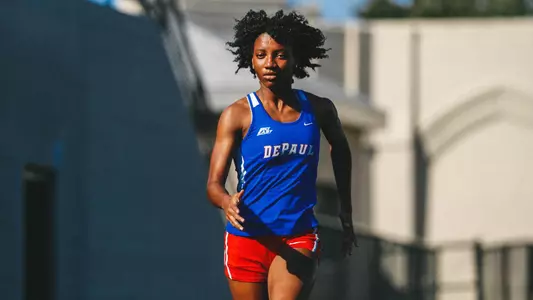 Tori Carroll running at Lane Stadium