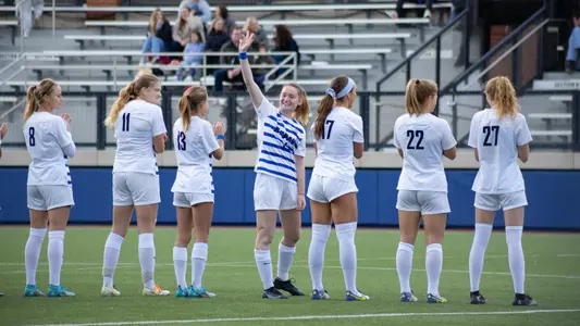 Beth Smyth, midfielder