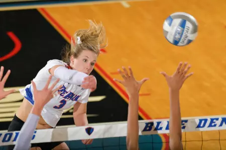 DePaul beat Xavier 3-2 on Saturday, November 19 at McGrath-Phillips Arena.