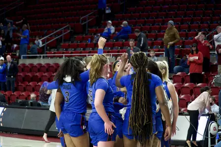WBB Huddle
