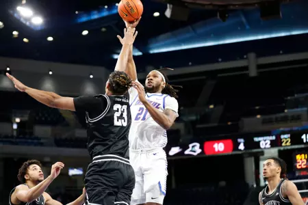 da'sean nelson bucket