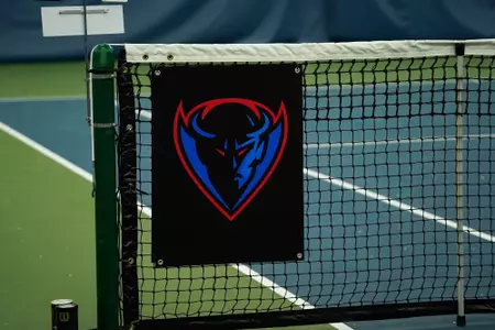 XS Tennis Village