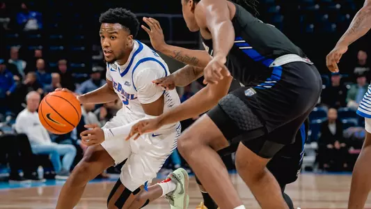 chico carter jr. dribbling