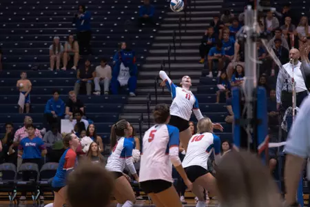 Bailey Nelson on the attack