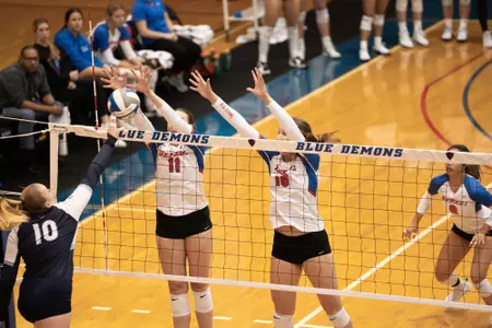 Bailey Nelson and Katelynn Oxley go up for the block