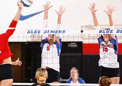 Audrey Klemp, Meghan Scholz