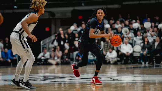 jalen terry dribbles