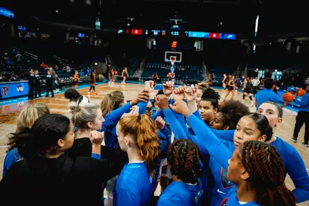 DePaul Visits Loyola Chicago in First Road Test Image