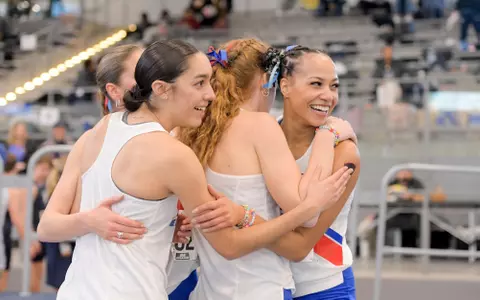 4x800m relay