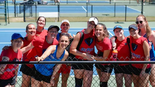 Women's Tennis Group Shot