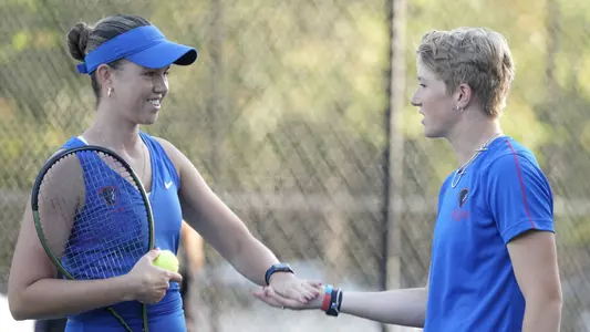 Eva Goncharov and Hannah Smith