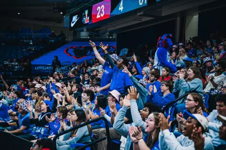 DePaul Signs Pair to Open Signing Period Image