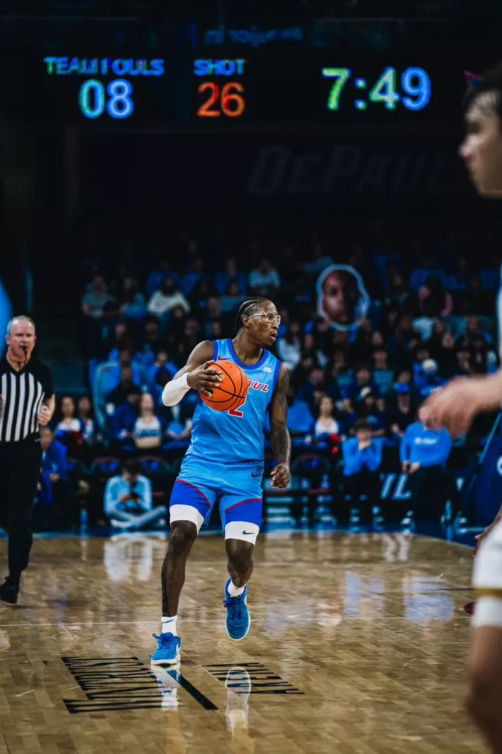 Layden Blocker dribbling