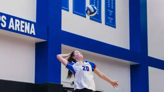 Kendall Timme serves