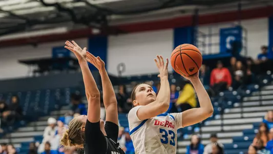 Kate Novik takes a shot against Milwaukee