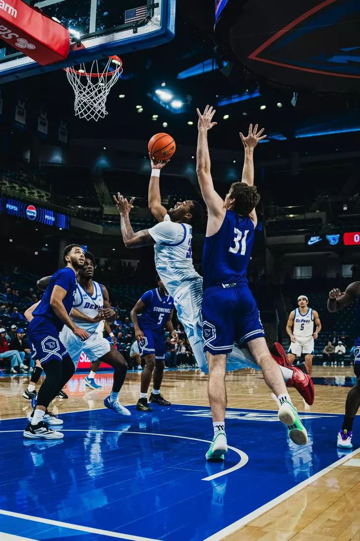 NJ Benson going in for a layup