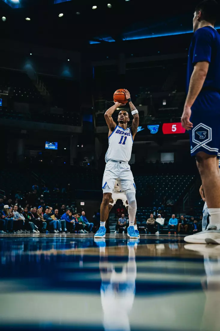 CJ Gunn shooting a free throw