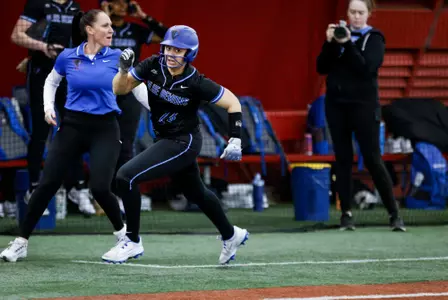 Bibi Rodriguez runs home