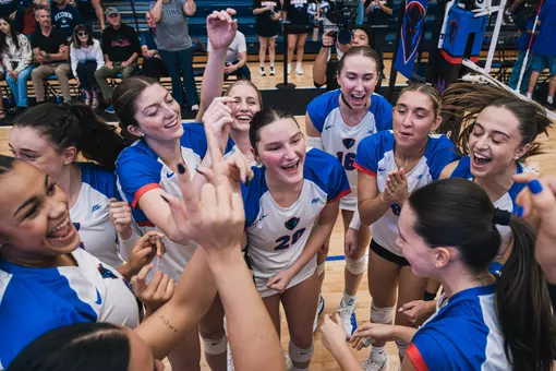 DePaul volleyball celebrates