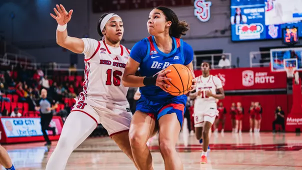 Alayna West drives to the basket