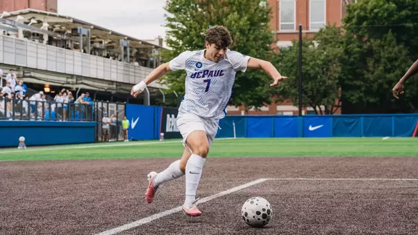 Sam Tinoco preparing to take a shot