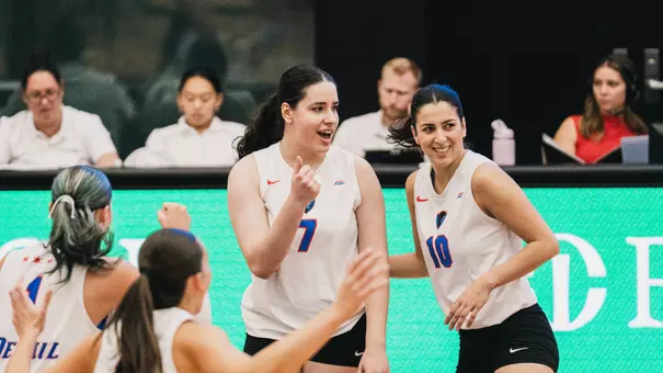 Isabela Tavares Salomon and Leonor Polezzi