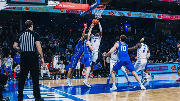 Guard Brandon Maclin hits a layup off the glass for the go-ahead bucket with 7.0 seconds to go!