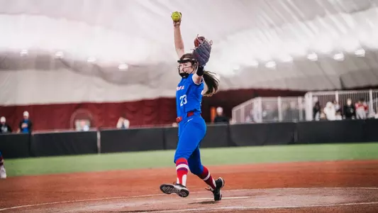Hannah Messer hurls a pitch