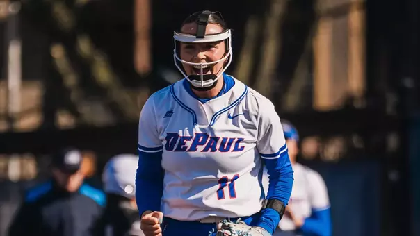 Kelly Greene celebrates in the circle