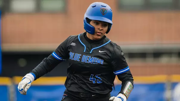 Jolie Adams rounds the bases