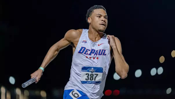 Denhm Holt 4x400m relay