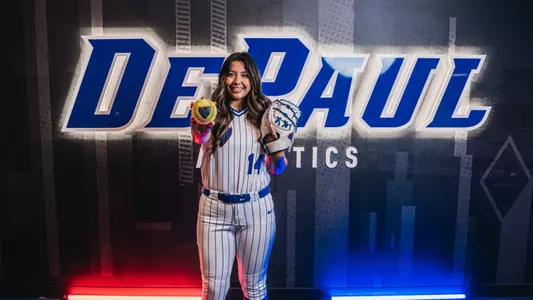 Jasmine Reyes softball