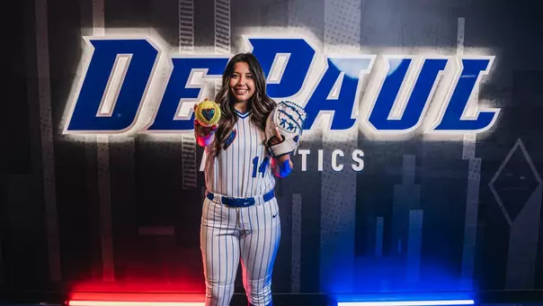 Jasmine Reyes softball