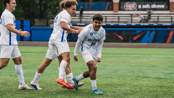 Noeh Hernandez celebrates goal with teammates