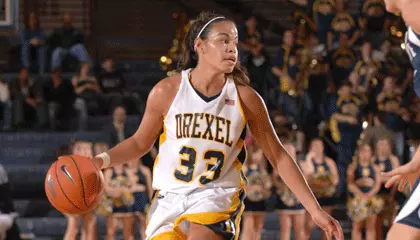 Narissa Suber Scores Her 1,000th Point in Tough Loss to Towson Image