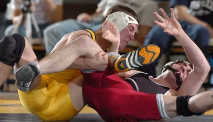 Second-Seeded Edinboro Overpowers Drexel, 37-6, in Quarterfinal Match at Virginia Duals Image