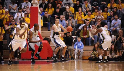 Men's Basketball Drops 57-50 Decision at William & Mary Image