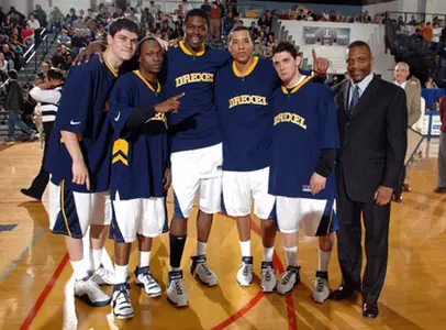 Dragons Defeat Tribe in Home Finale, 64-57 Image