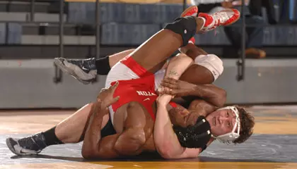 Dragons Defeat Mason to Earn Eighth Conference Win Image