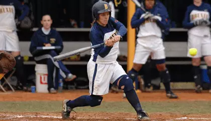 Softball Drops Two Against CAA Leader Hofstra Image