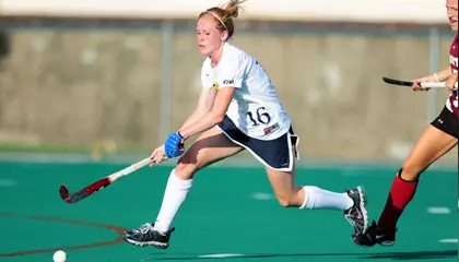 Drexel Field Hockey Powers Past Hawks, 7-1 Image