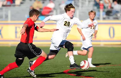 Crockett's Late Goal Earns Dragons a Draw at James Madison Image