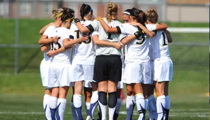 UNCW Women Defeat Drexel, 2-0 Image