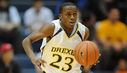 Harris' Career-High 28 Points Leads Dragons Past Vermont, 74-61 Image