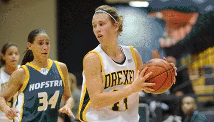 Dragons Hit Their Stride For 66-51 Win at Hofstra Image