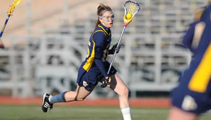 Dragons Fall Short in Conference Opener Against Hofstra, 10-9 Image