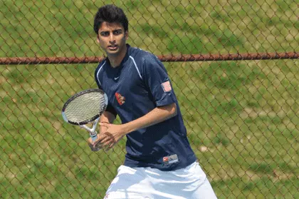 Men's Tennis Edges Lehigh 4-3 Image