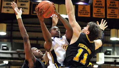 Niagara Edges Drexel, 76-69, in ESPN Tip-Off Marathon Image