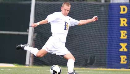 Dragons Looking to Derail Mason's Tournament Run Tonight at Vidas Field Image