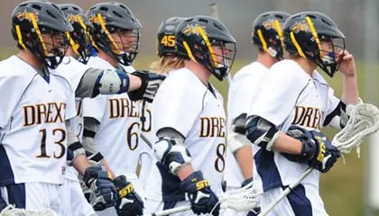 Dragons Fall at No. 5 Hofstra, 12-7 Image